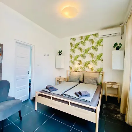Apartamento Skyline - Stylish With View & Ac Budapeste