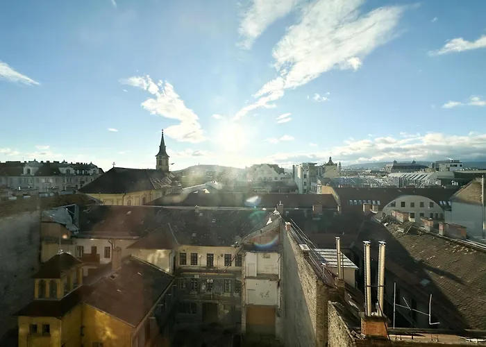 Skyline - Stylish With View & Ac Daire